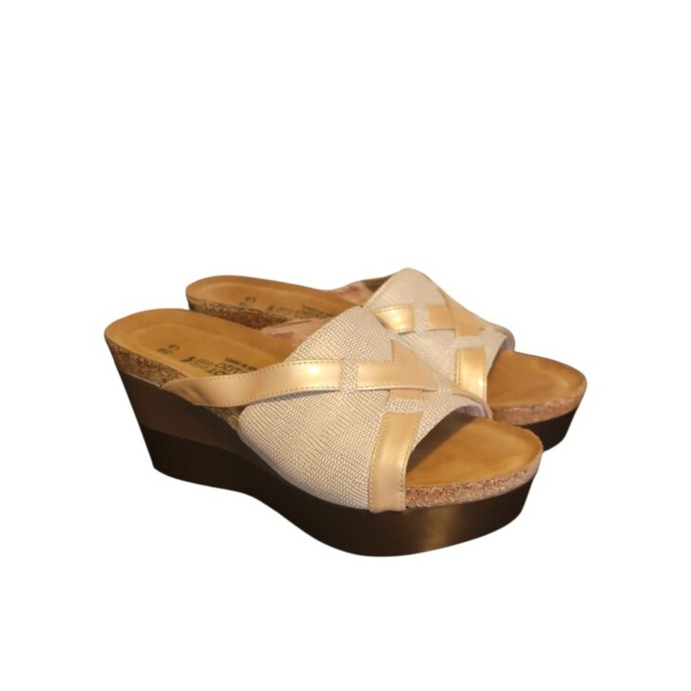 NAOT Eva Platform Wedge Tan Beige Slip On Sandals 39 US 8-8.5 NWOT